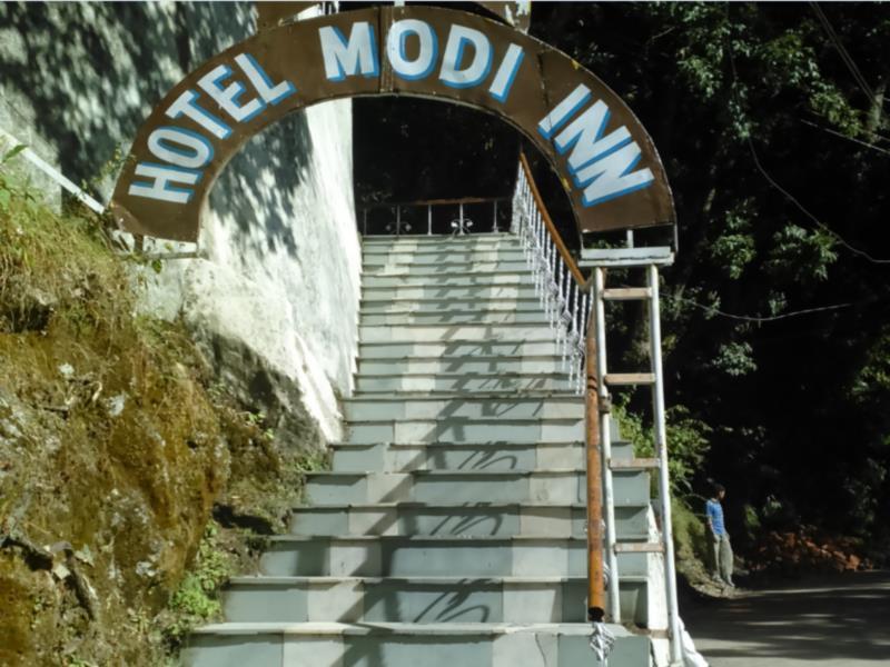 Modi Inn Rock Side Dalhousie Dış mekan fotoğraf